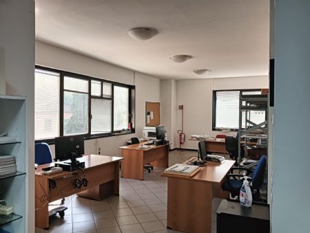 Affitto Ufficio SIENA: MASSETANA ROMANA. Ufficio di 70 mq posto al piano primo....